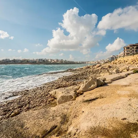 Apartament 1 Bedroom Flat Adjacent To Bus Stops! Valletta